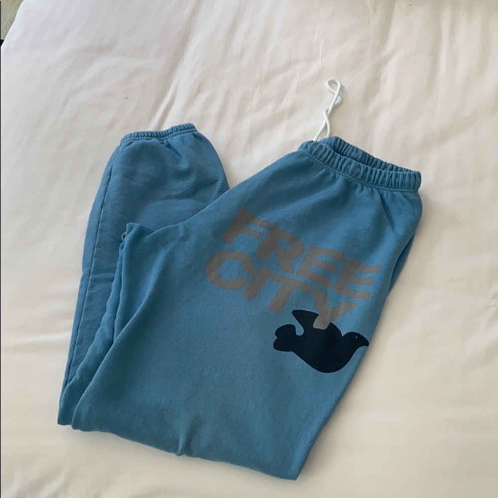 freecity sweatpants
